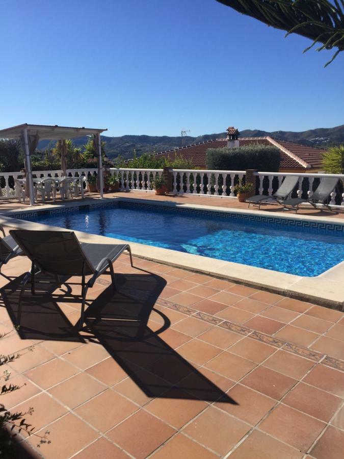 Villa Casa Las Fresas Alcaucin Luaran gambar