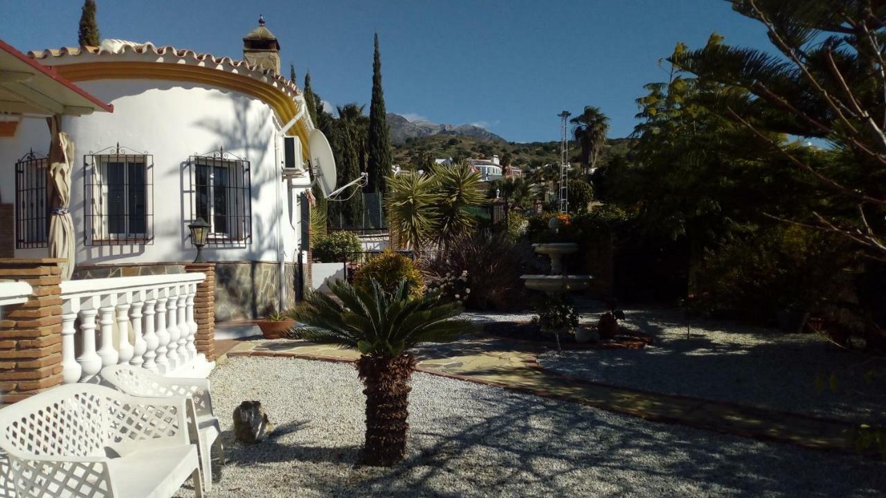 Villa Casa Las Fresas Alcaucin Luaran gambar