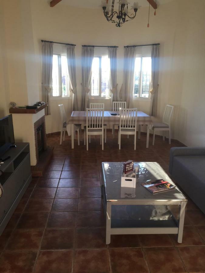 Villa Casa Las Fresas Alcaucin Luaran gambar