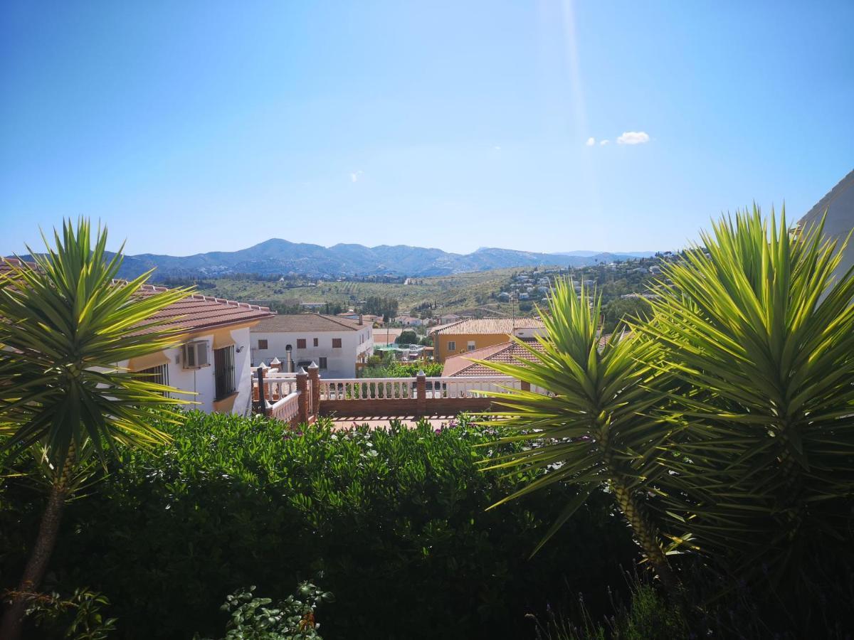 Villa Casa Las Fresas Alcaucin Luaran gambar